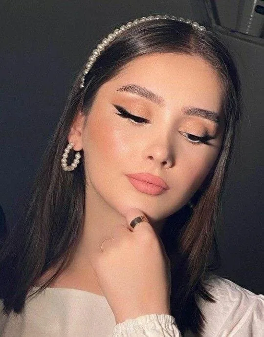 Ceren - Maltepe Escort