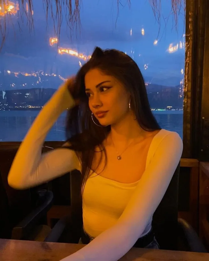 Selen - Maltepe Escort