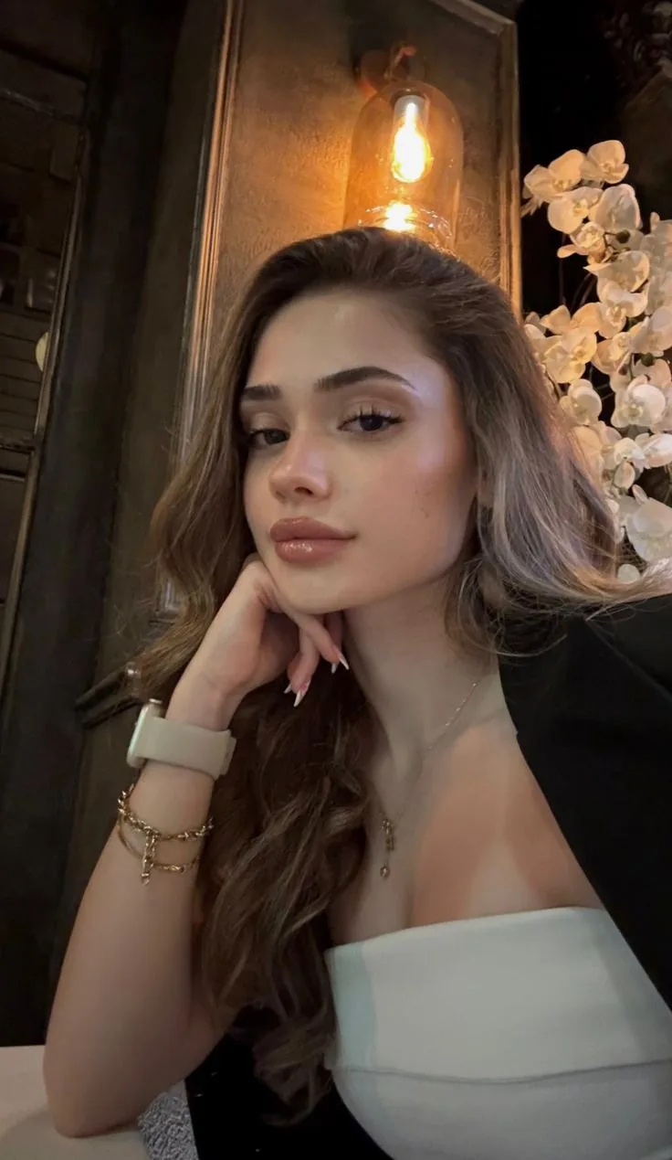 Selen - Maltepe Escort