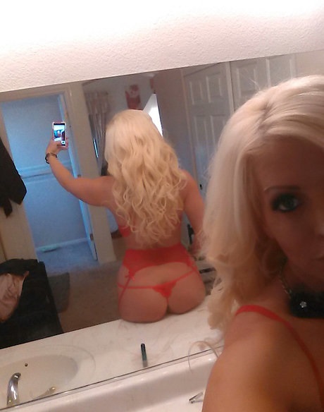 Esenyali VIP Escort Bayan Camila